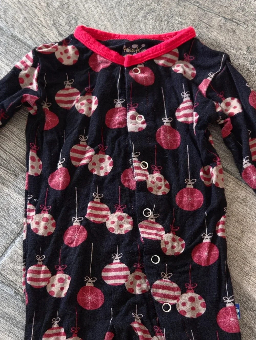 Kickee Pants VGUC 0-3 Months Black and Red Ornament Print Footie Romper